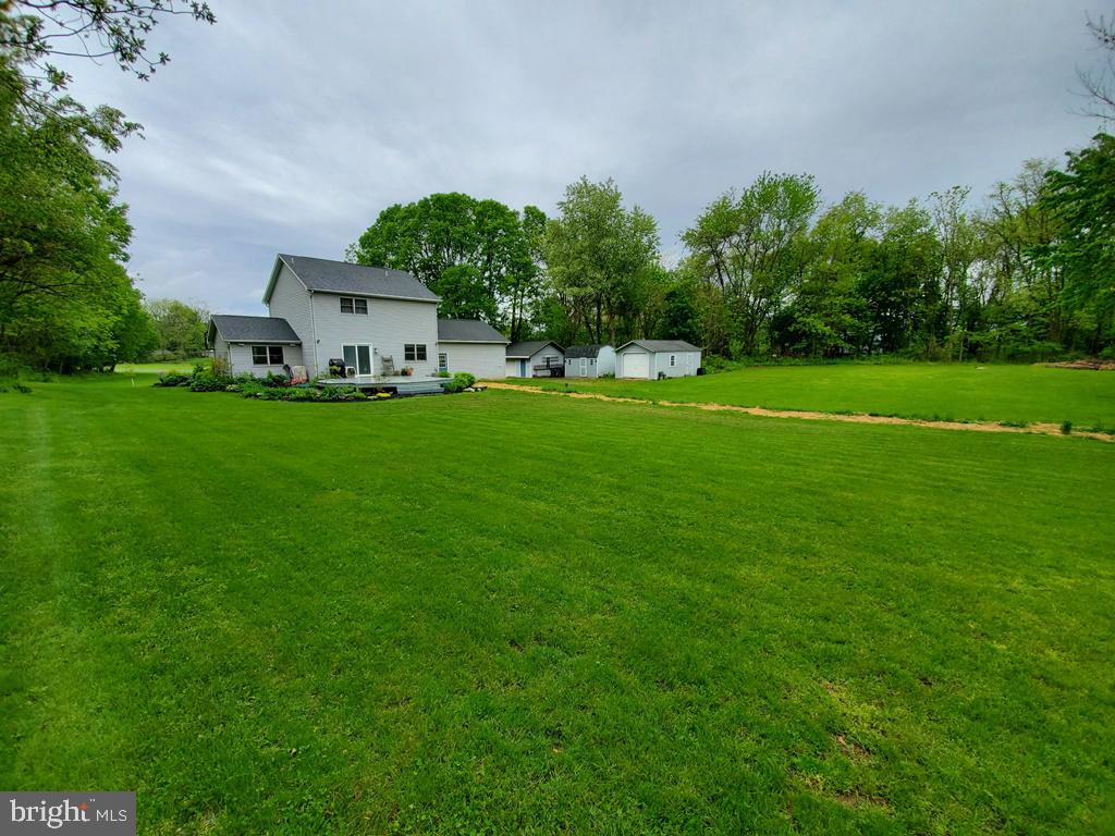 17 Hickorytown Road Carlisle, PA 17015 - Photo 7 of 32 Gallery Image 7