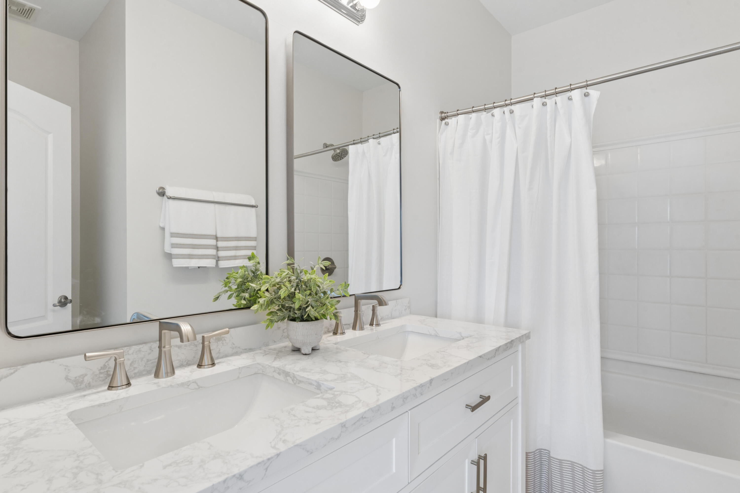 808 Rue Drive Charleston, SC 29414 - Photo 19 of 25 19_beyc69bc6e2c01244