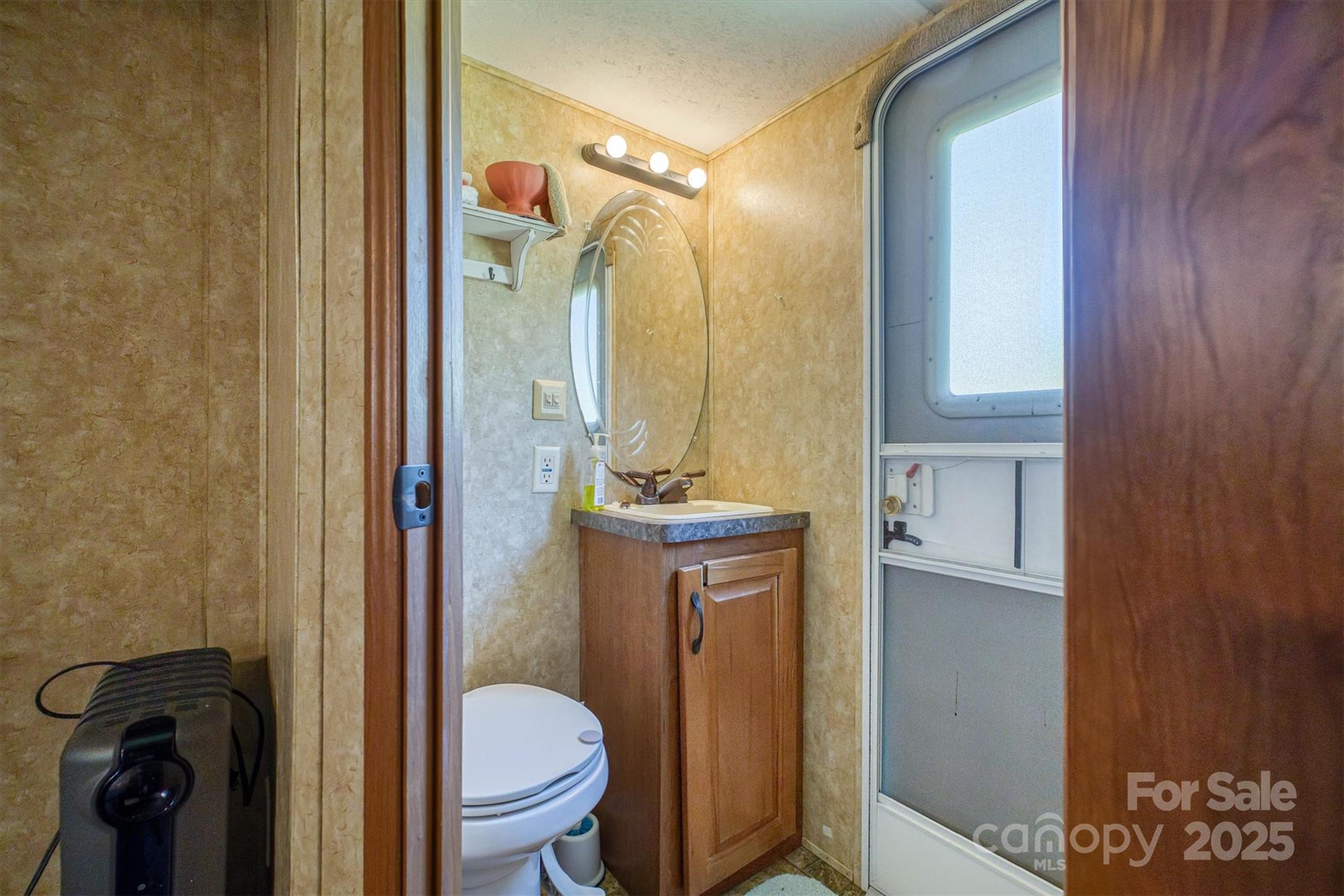 4459 Grandin Road Lenoir, NC 28645 - Photo 17 of 29 Gallery Image 17