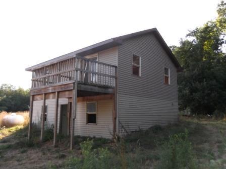 1046 Litchfield Road Quincy, MI 49082 - Photo 1 of 5 Primary Photo