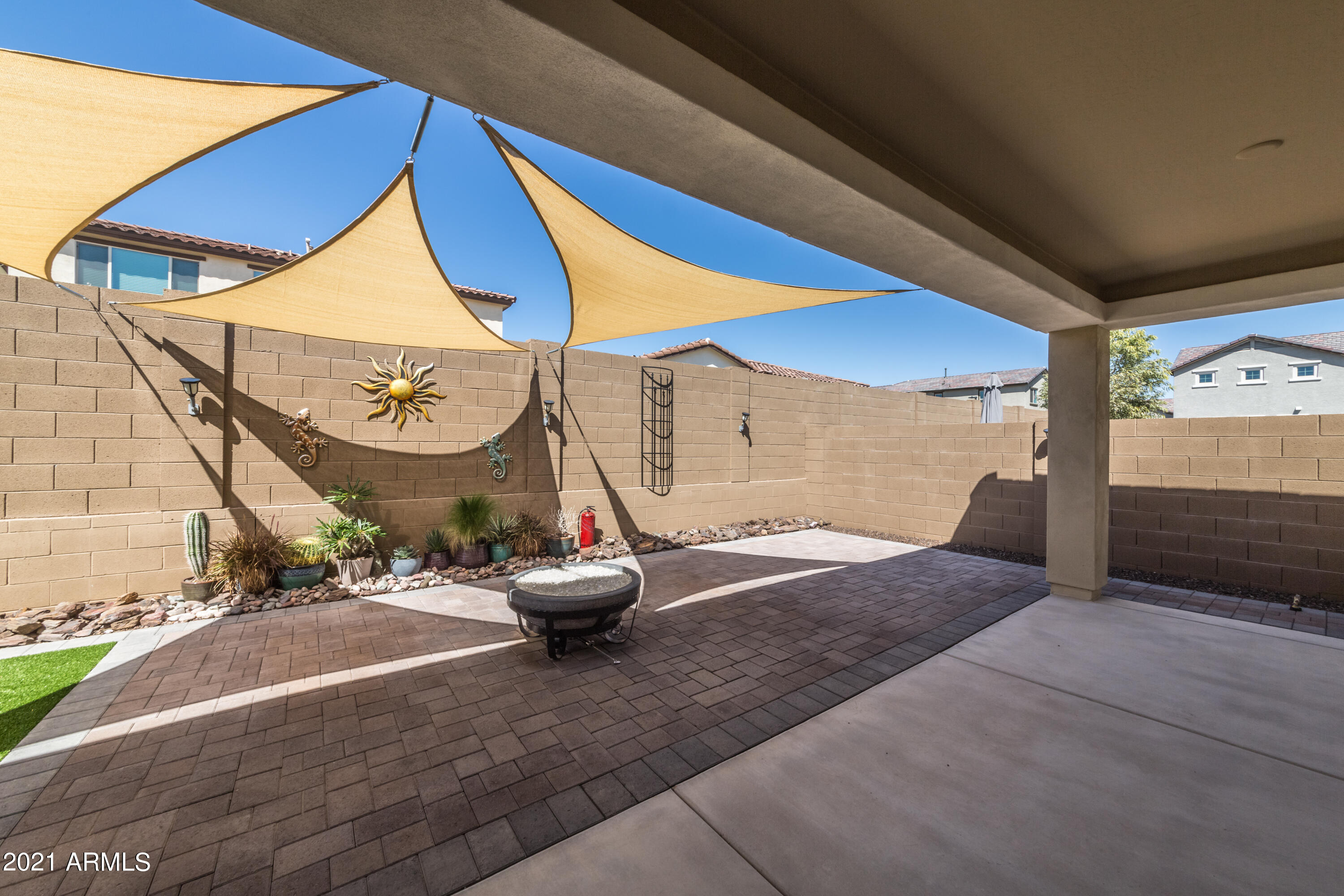 20924 West Coronado Road Buckeye, AZ 85396 - Photo 16 of 29 BackPatio