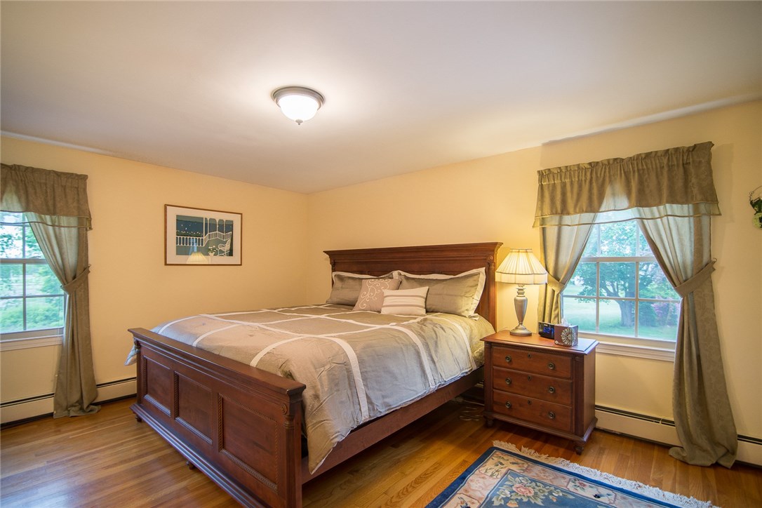 7 Pinetop Road Barrington, RI 02806 - Photo 24 of 34 Gallery Image 24