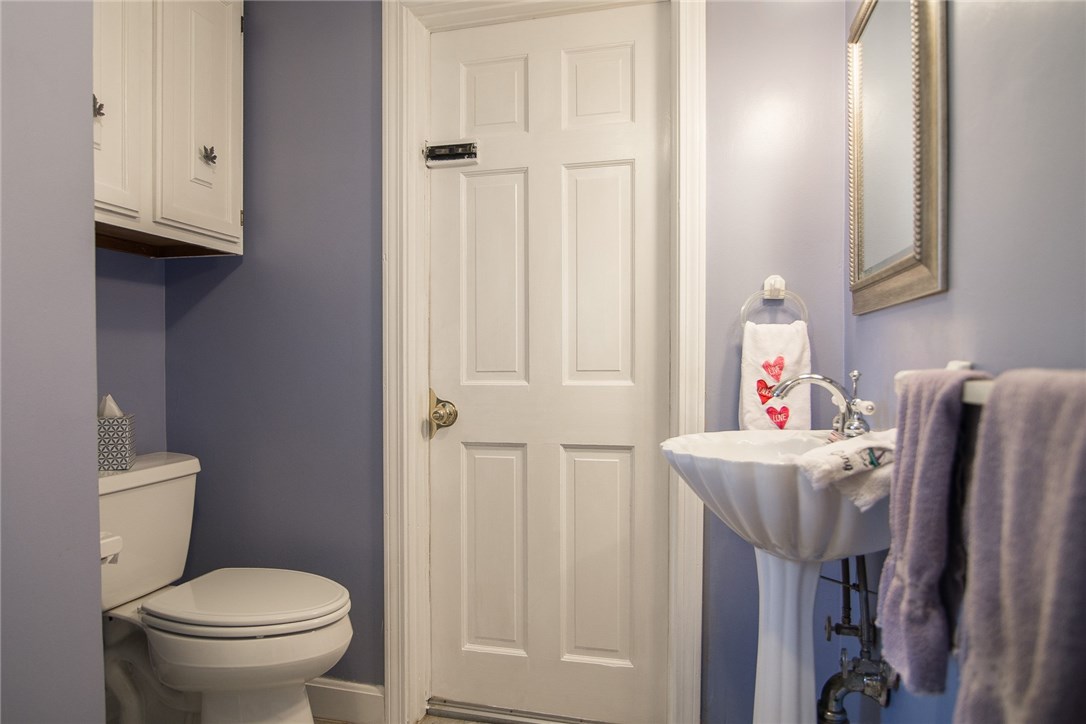 7 Pinetop Road Barrington, RI 02806 - Photo 28 of 34 Gallery Image 28