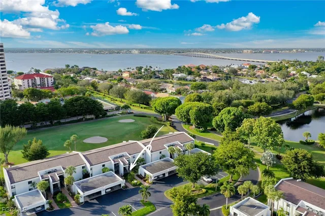 $349,000 | 4575 Trawler Court, Unit 104, Fort Myers, FL 33919