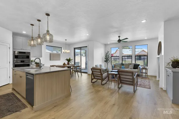 $574,900 | 1750 North Grn Pne Lane, Star, ID 83669