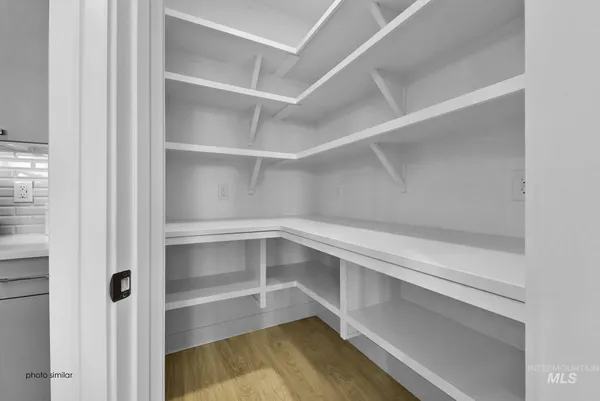 $574,900 | 1750 North Grn Pne Lane, Star, ID 83669