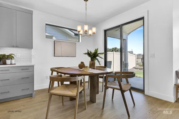 $574,900 | 1750 North Grn Pne Lane, Star, ID 83669