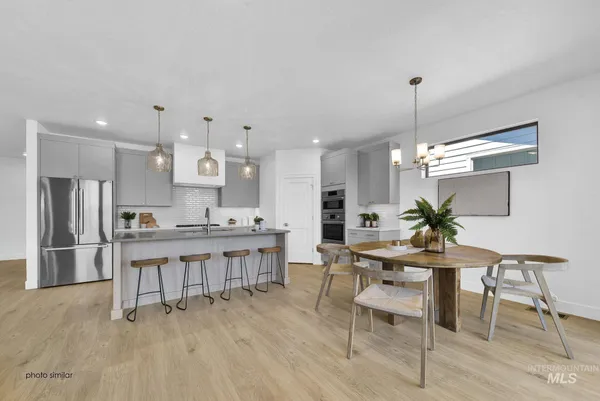 $574,900 | 1750 North Grn Pne Lane, Star, ID 83669