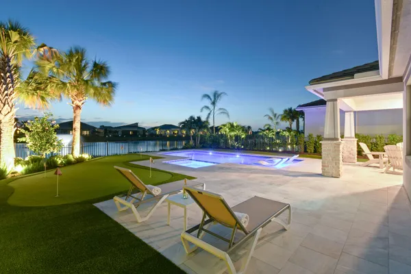 $1,295,000 | 10764 Northbrook Circle, Palm Beach Gardens, FL 33412