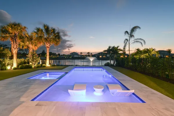 $1,295,000 | 10764 Northbrook Circle, Palm Beach Gardens, FL 33412