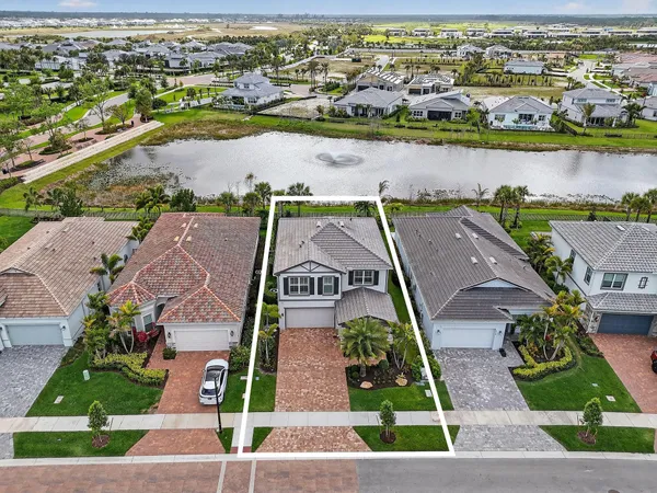 $1,295,000 | 10764 Northbrook Circle, Palm Beach Gardens, FL 33412