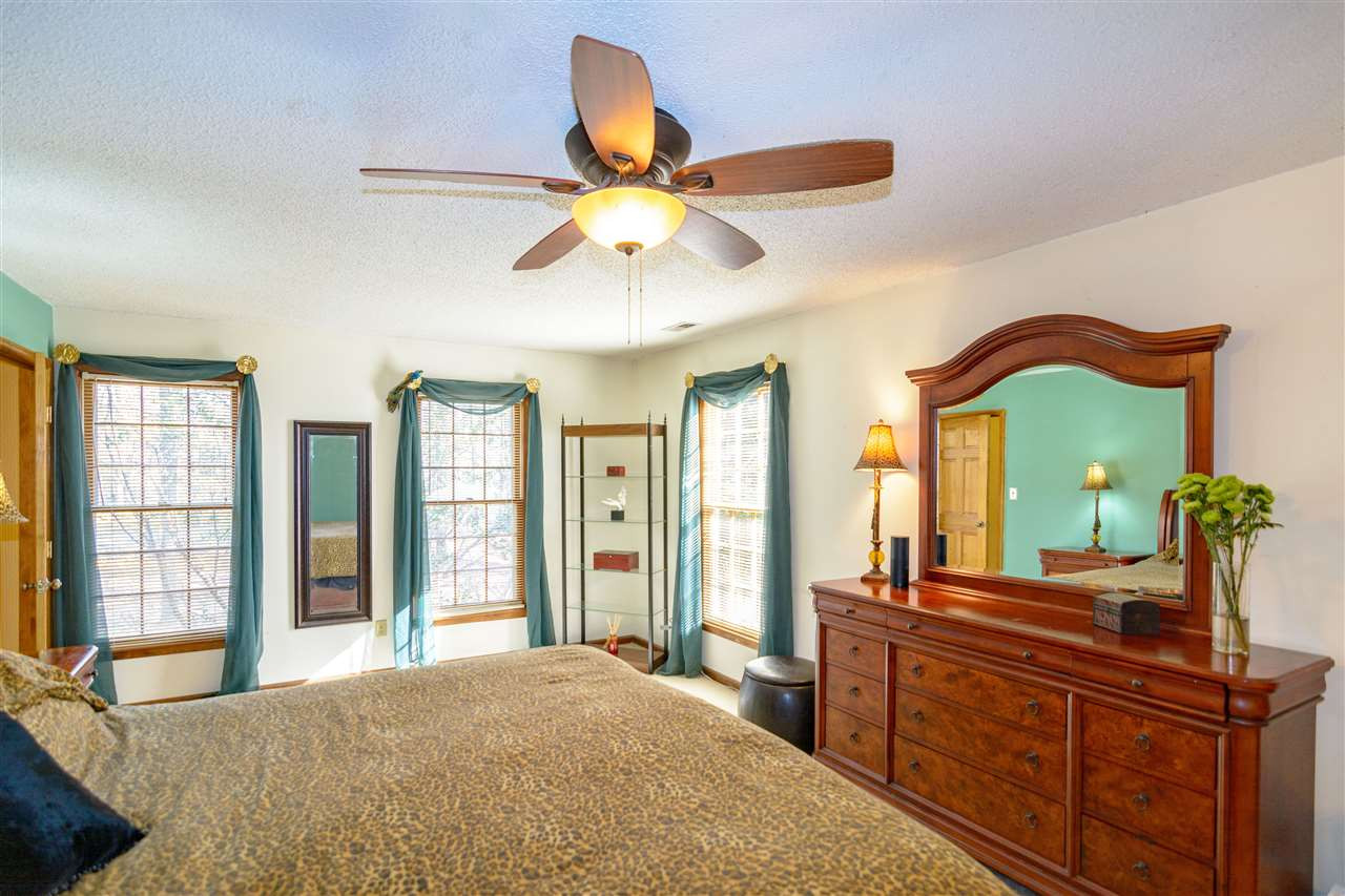 709 Lanham Place Raleigh, NC 27615 - Photo 14 of 25 Photo 14