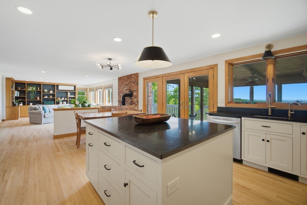48 Birch Bluff Road Montgomery, MA 01085 - Photo 10 of 41