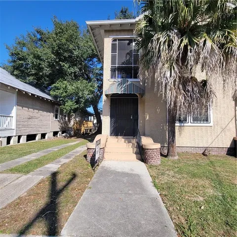 $1,800 | 4009 Elba Street, New Orleans, LA 70125