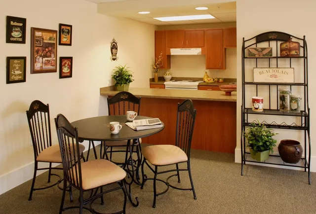 $664 | 3524 Fisher Road Northeast, Salem, OR 97305