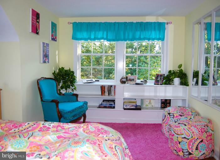 1407 Berwick Road Towson, MD 21204 - Photo 28 of 30 Bedroom