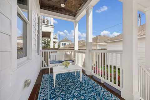 $995,000 | 724 Ashland Street, Houston, TX 77007