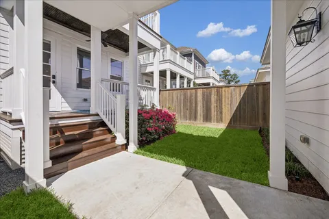 $995,000 | 724 Ashland Street, Houston, TX 77007