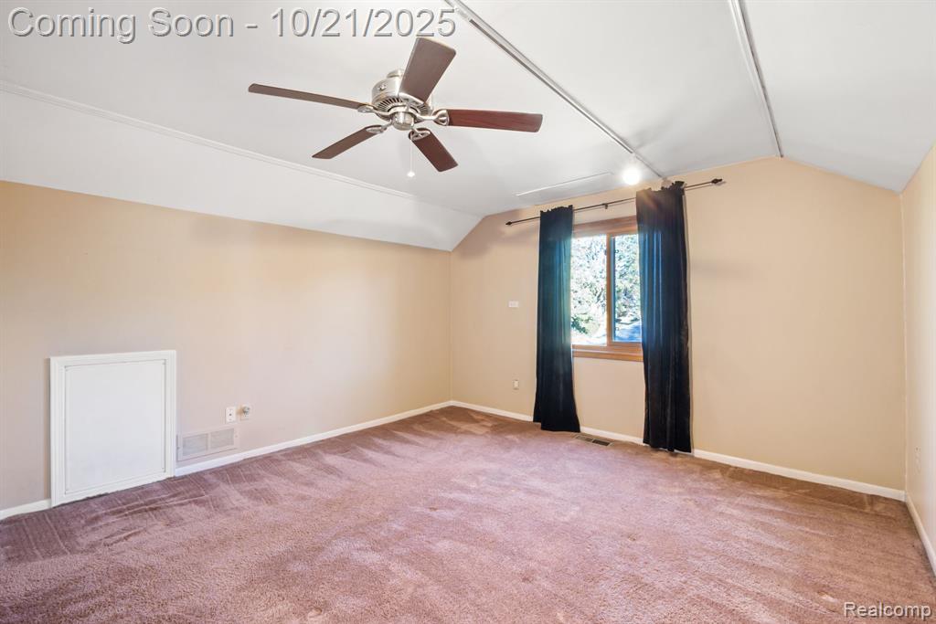 2132 Winchester Road Rochester, MI 48307 - Photo 28 of 51