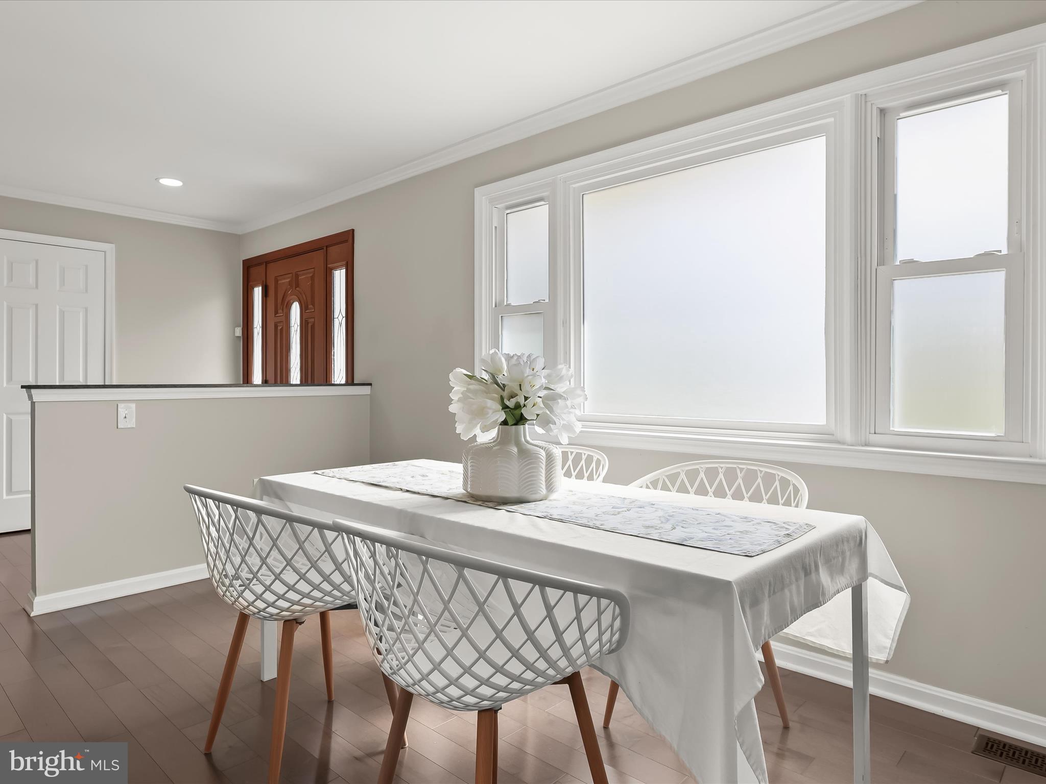 1734 Bloom Road Westminster, MD 21157 - Photo 7 of 52 Dining Area