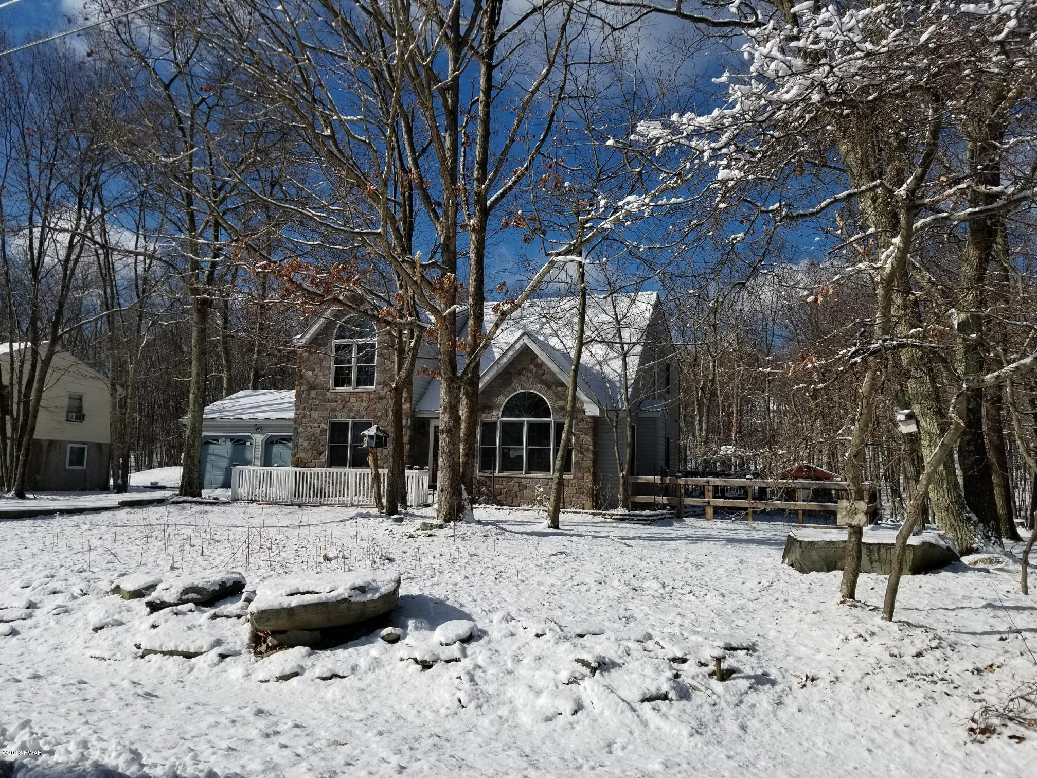 1766 Pine Ridge Bushkill, PA 18324 - Photo 1 of 2