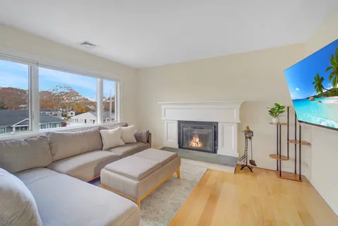 $1,450,000 | 15 Marlin Road, East Quogue, NY 11942