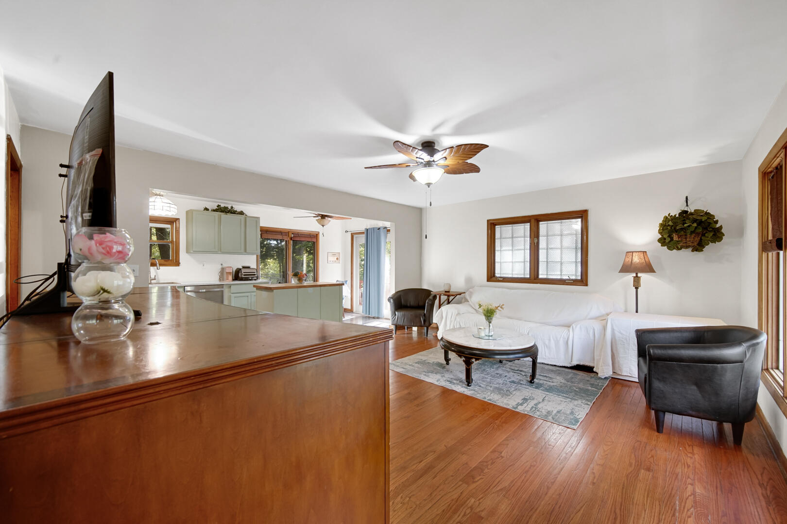 5001 Marquette Road Lake Station, IN 46405 - Photo 4 of 32 a living room with furniture and a wooden floor