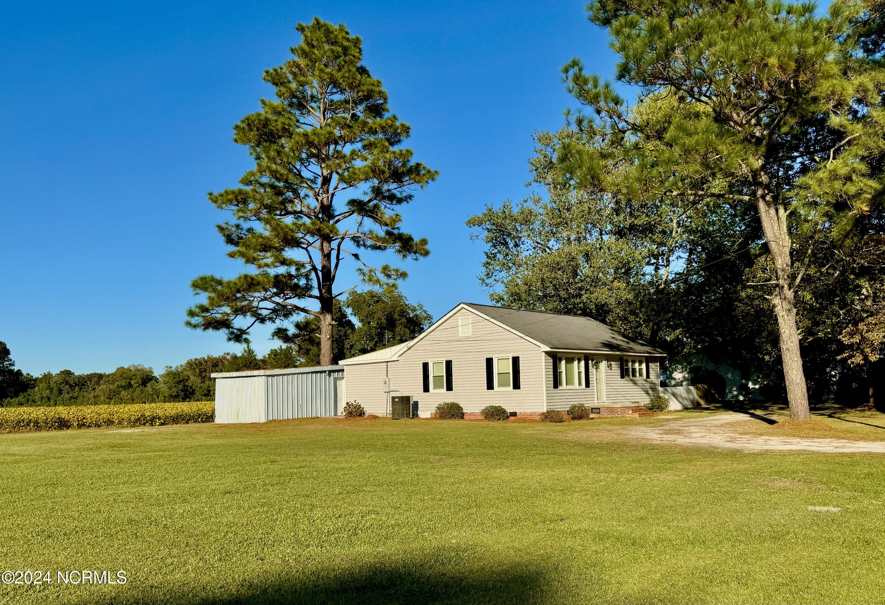 2198 Pauls Path Road Kinston, NC 28504 - Photo 31 of 103 IMG_4495