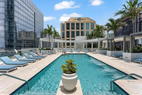$2,149,950 | 100 East Las Olas Boulevard, Unit 2803, Fort Lauderdale, FL 33301