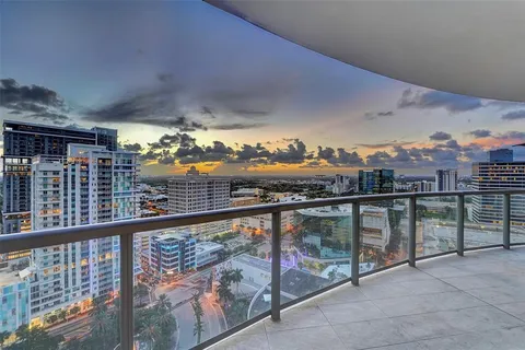 $2,149,950 | 100 East Las Olas Boulevard, Unit 2803, Fort Lauderdale, FL 33301