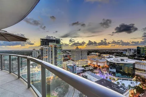 $2,149,950 | 100 East Las Olas Boulevard, Unit 2803, Fort Lauderdale, FL 33301