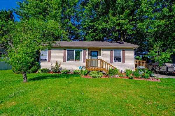 $220,000 | 1383 Allen Road, Smiths Creek, MI 48074