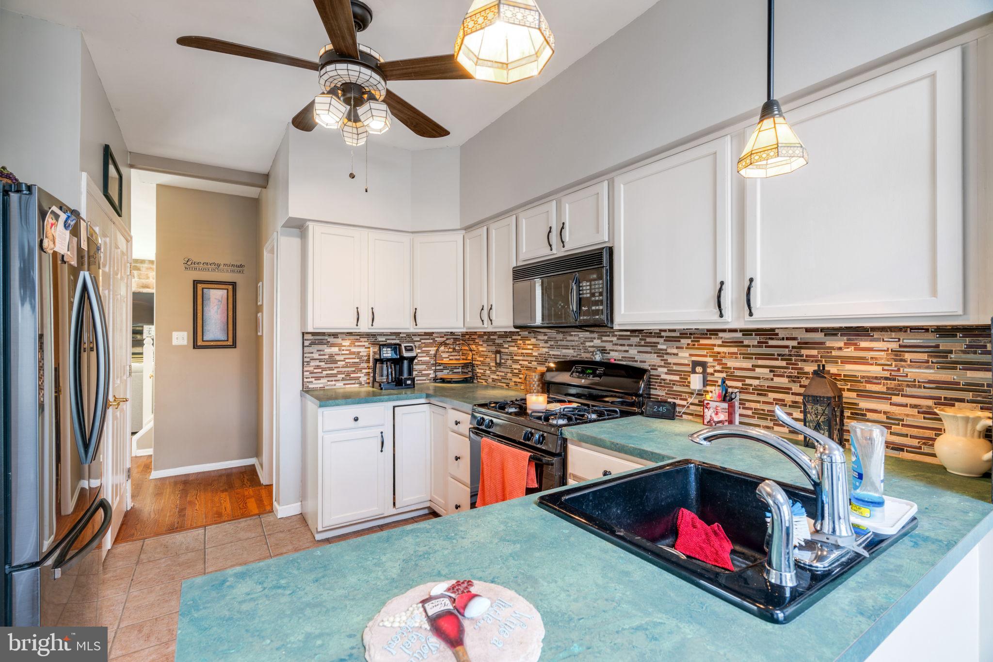 60 Country Road Perkasie, PA 18944 - Photo 7 of 39 Gallery Image 7