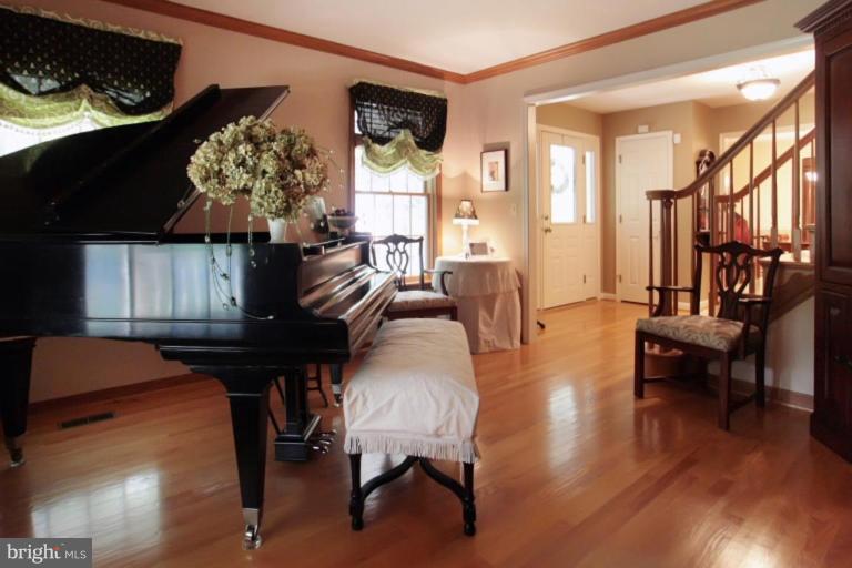 3760 Baker School House Road Manchester, MD 21102 - Photo 21 of 30 Living Room #2