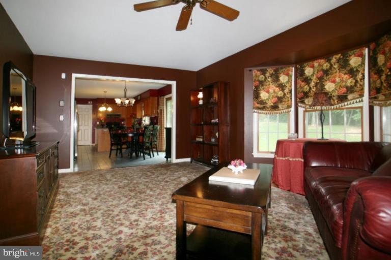 3760 Baker School House Road Manchester, MD 21102 - Photo 24 of 30 Family Room #2