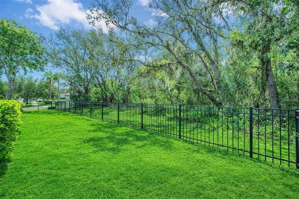 $975,000 | 5117 Longspur Court, Lithia, FL 33547