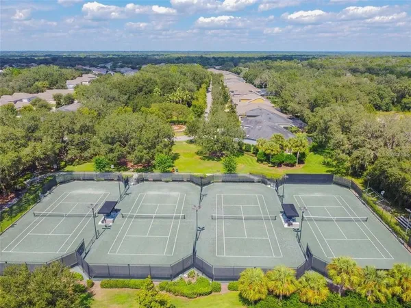 $975,000 | 5117 Longspur Court, Lithia, FL 33547