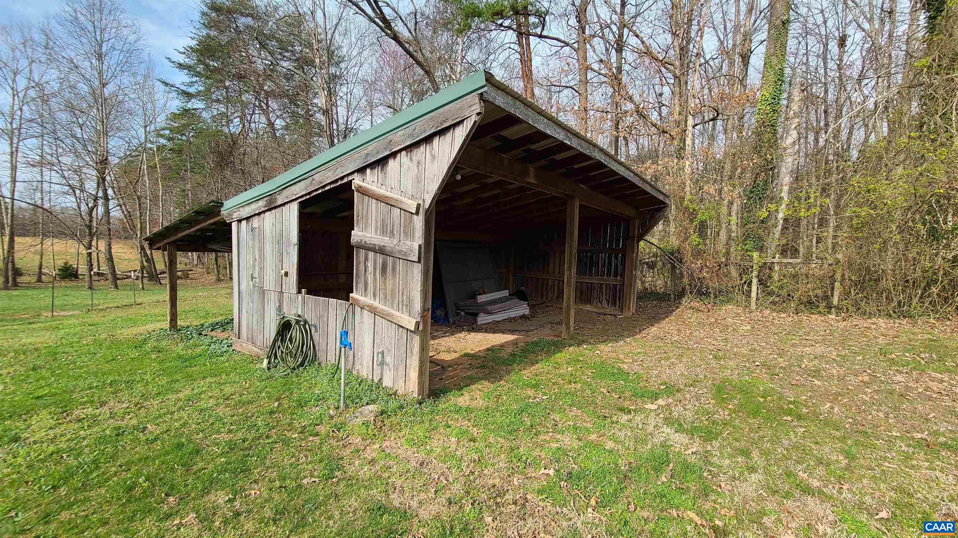 240 Lee Wayside Road Buckingham, VA 23921 - Photo 22 of 42 a view of a back yard of the house
