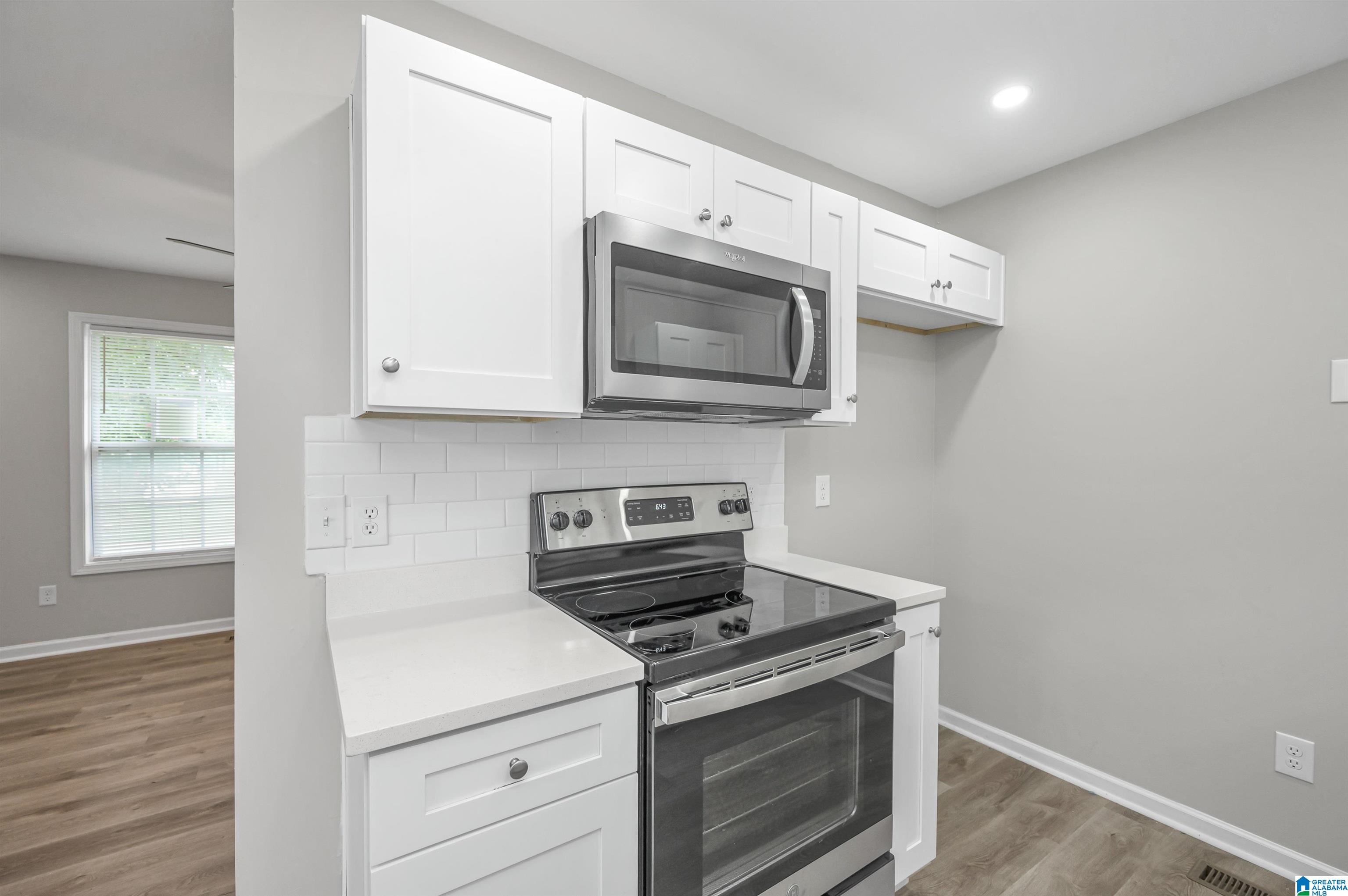 208 6th Street Docena, AL 35060 - Photo 10 of 24