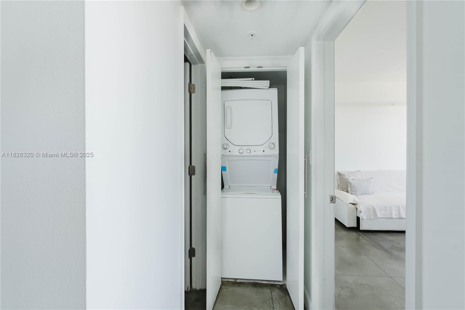 1900 Sunset Harbour Drive, Unit 703 Miami Beach, FL 33139 - Photo 13 of 22