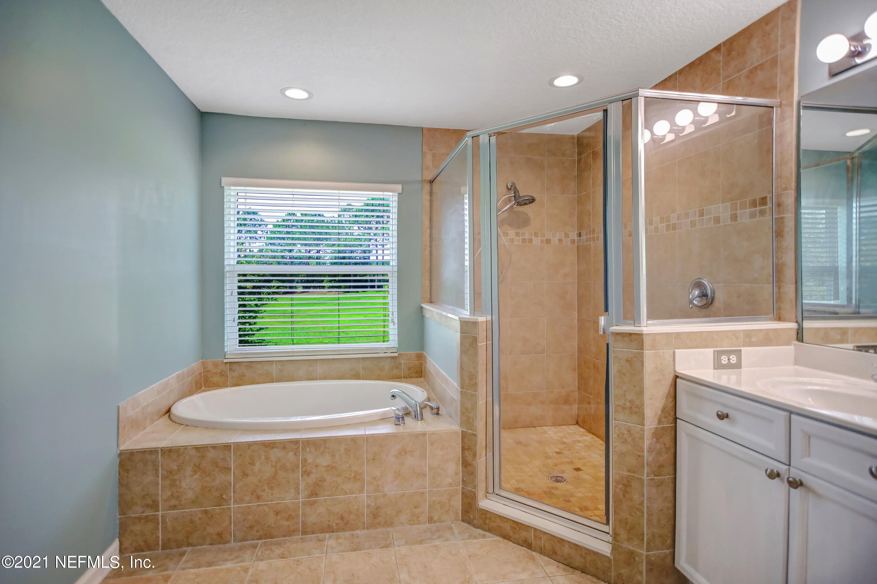 1441 Riva Del Garda Way St. Augustine, FL 32092 - Photo 27 of 53 garden tub