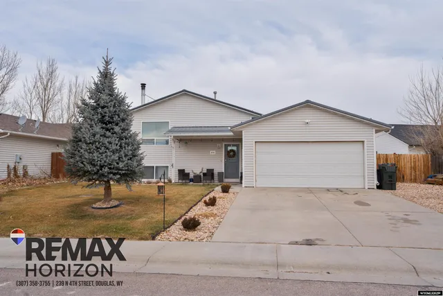 $338,900 | 212 Bow Street, Douglas, WY 82633