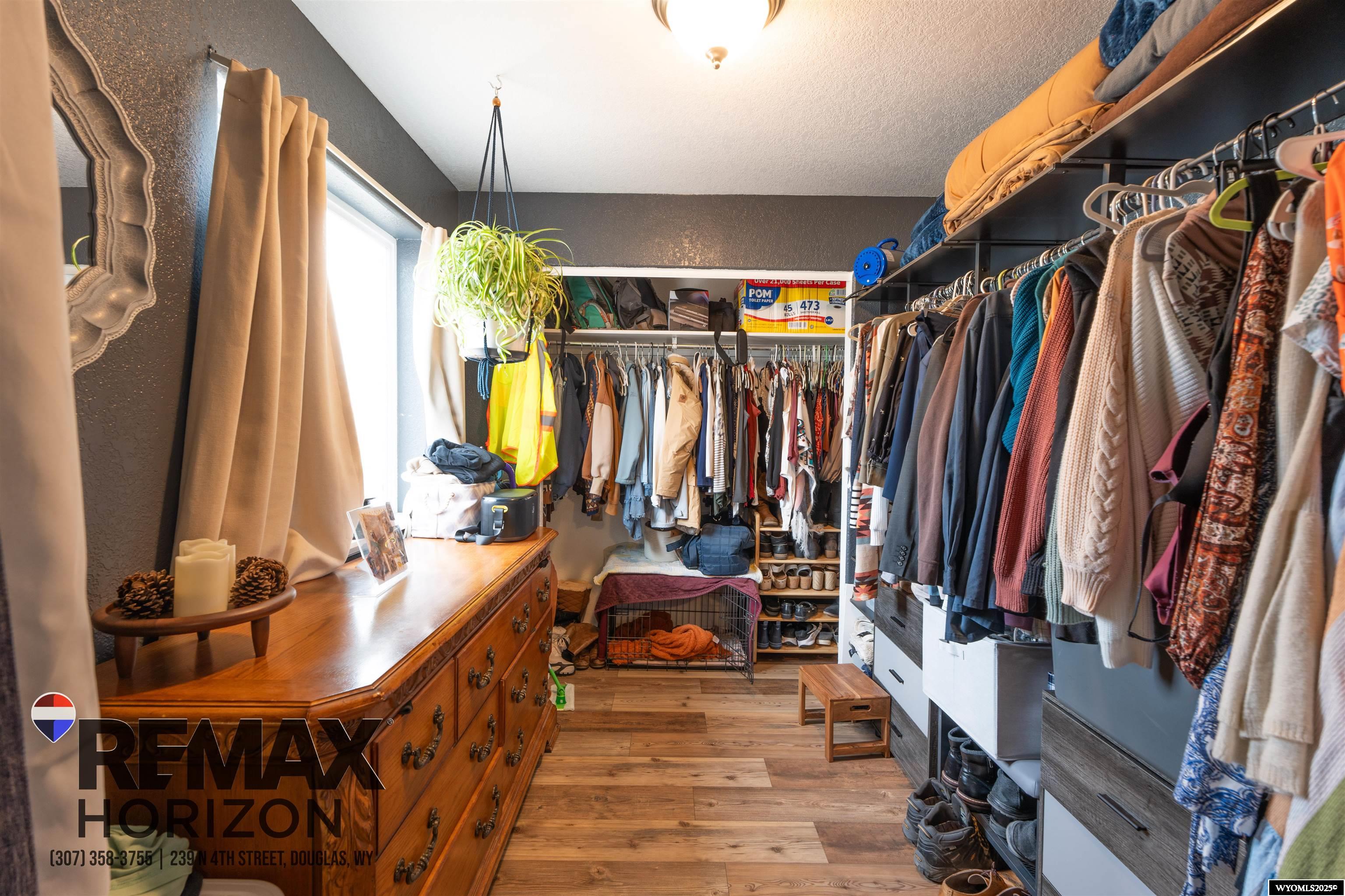 212 Bow Street Douglas, WY 82633 - Photo 16 of 38