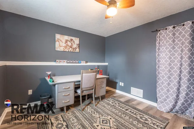 $338,900 | 212 Bow Street, Douglas, WY 82633