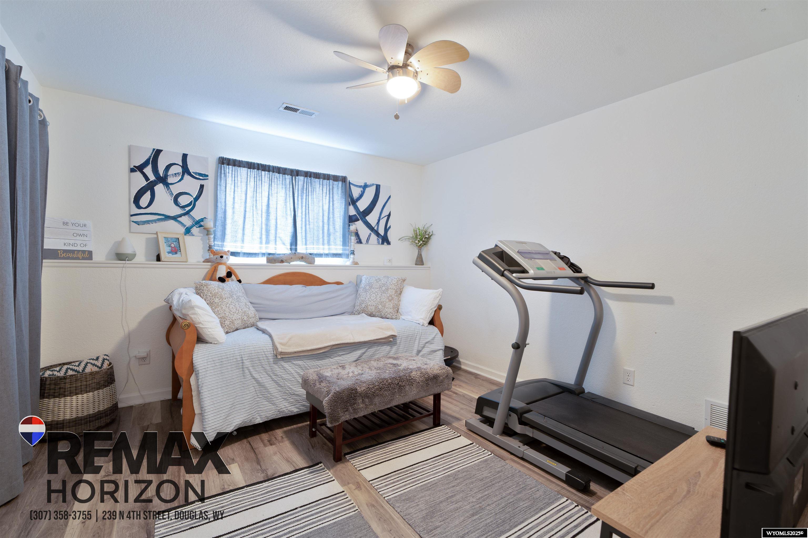 212 Bow Street Douglas, WY 82633 - Photo 24 of 38