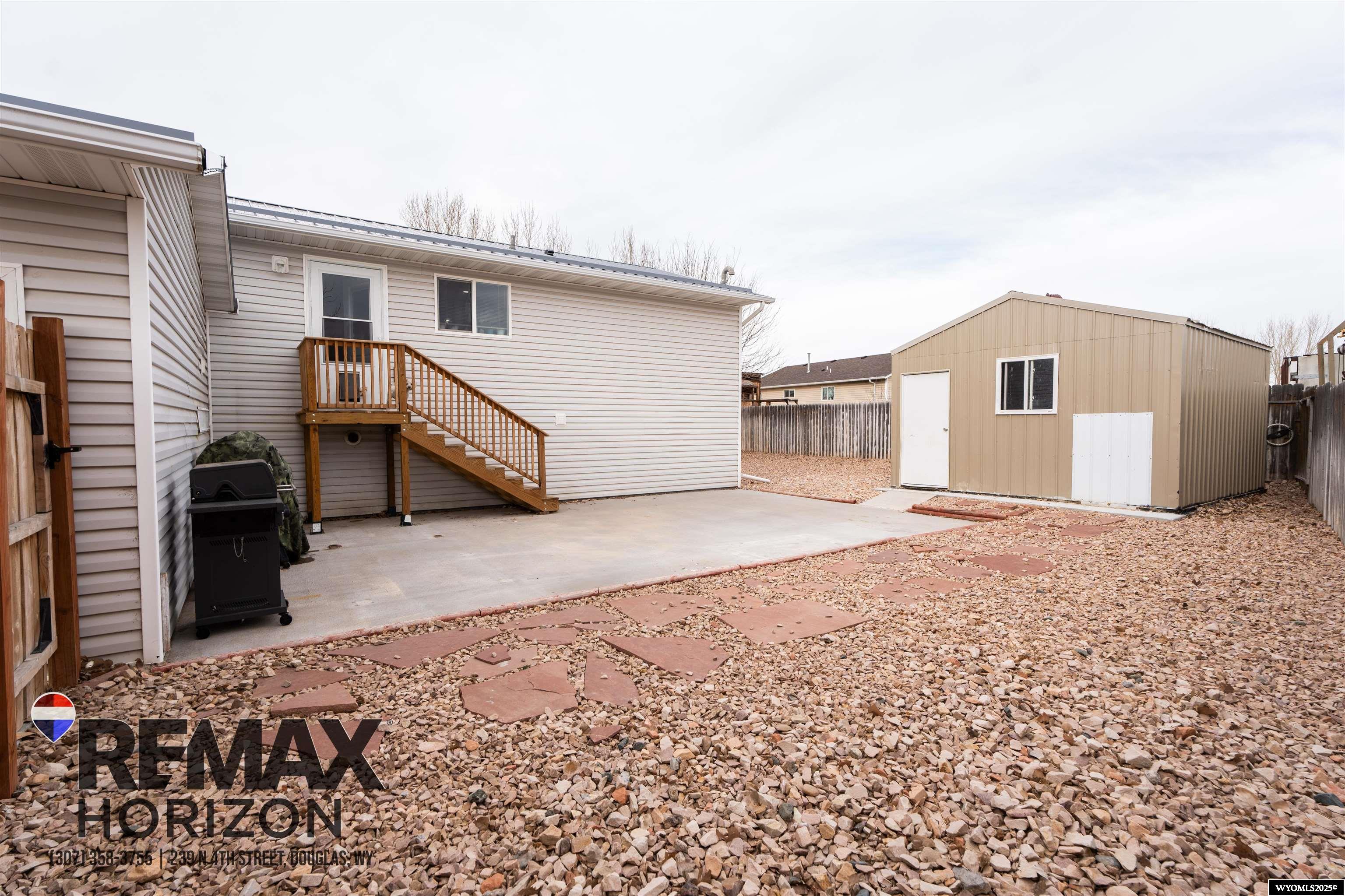 212 Bow Street Douglas, WY 82633 - Photo 31 of 38