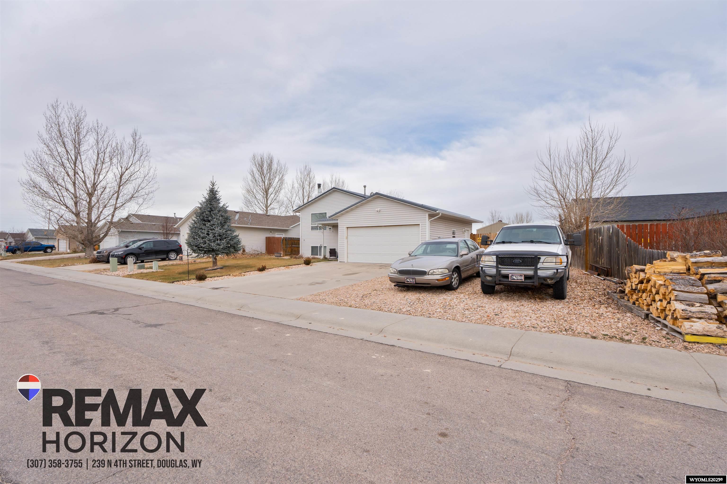 212 Bow Street Douglas, WY 82633 - Photo 36 of 38