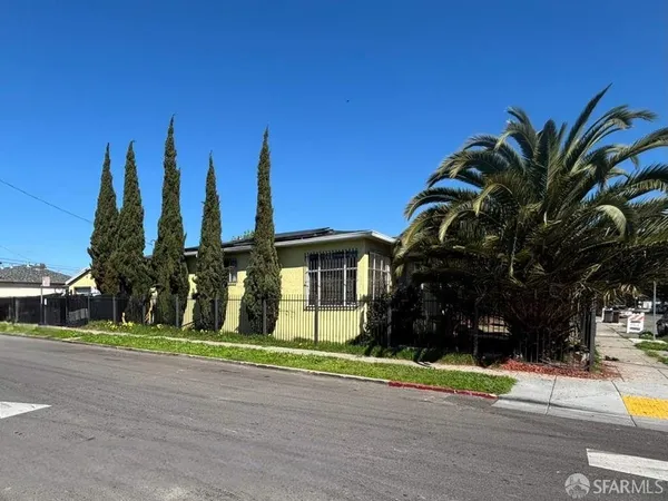 $605,000 | 1201 62nd Avenue, Oakland, CA 94621