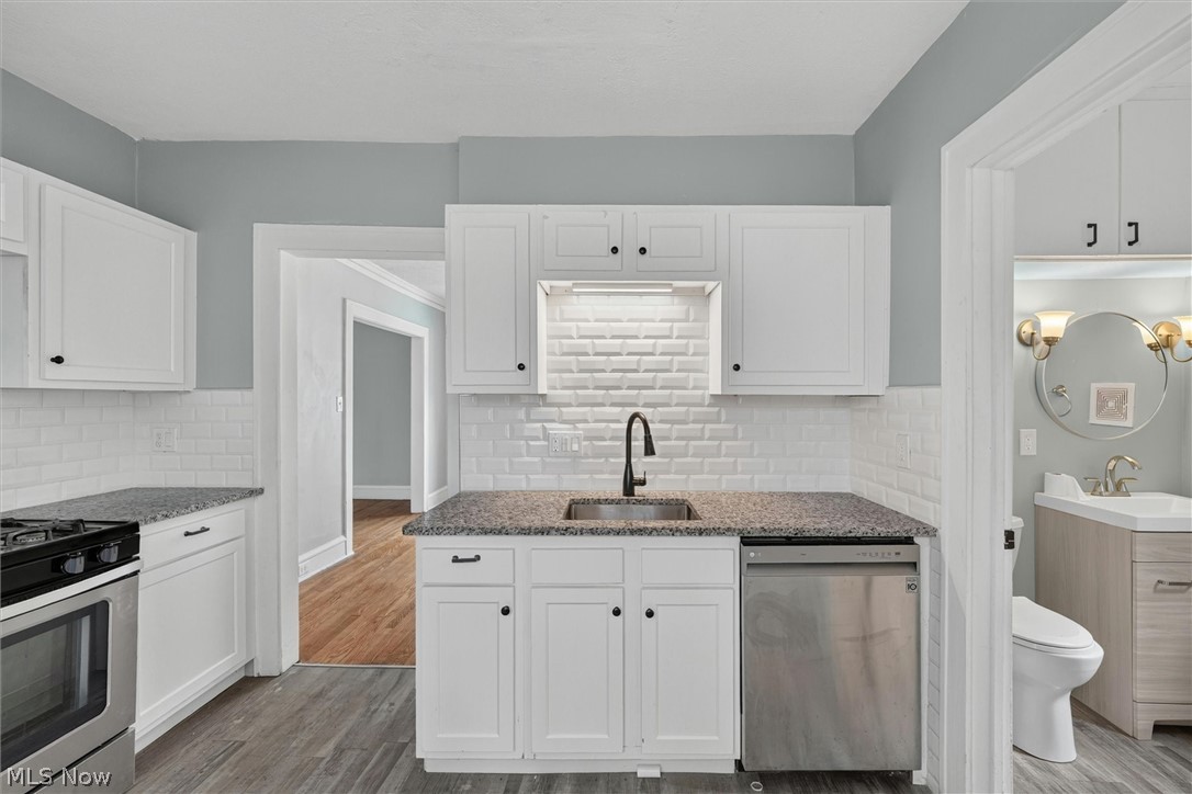2017 Goodnor Road Cleveland Heights, OH 44118 - Photo 15 of 41 Gallery Image 15