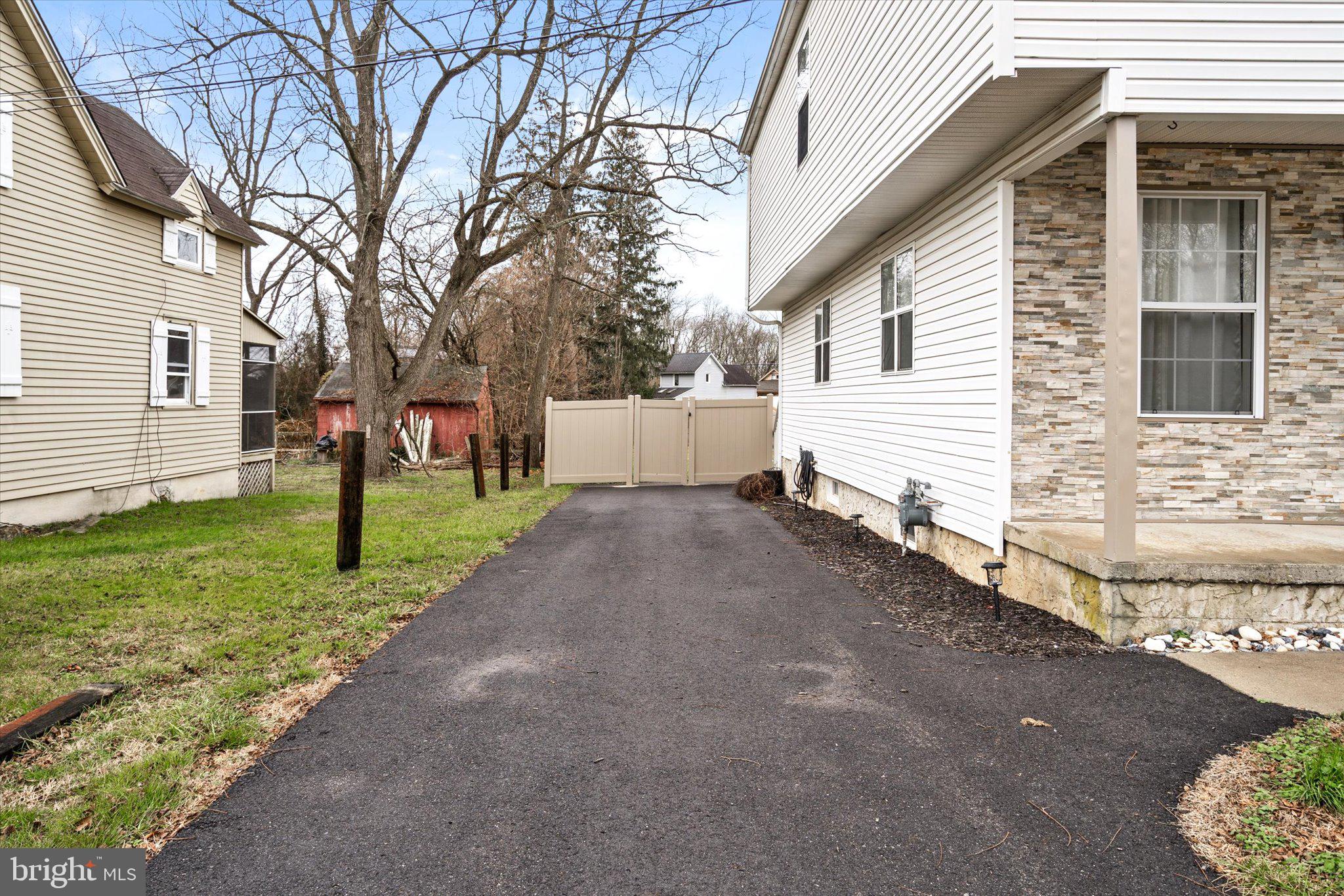 451 Tansboro Road Berlin, NJ 08009 - Photo 4 of 41